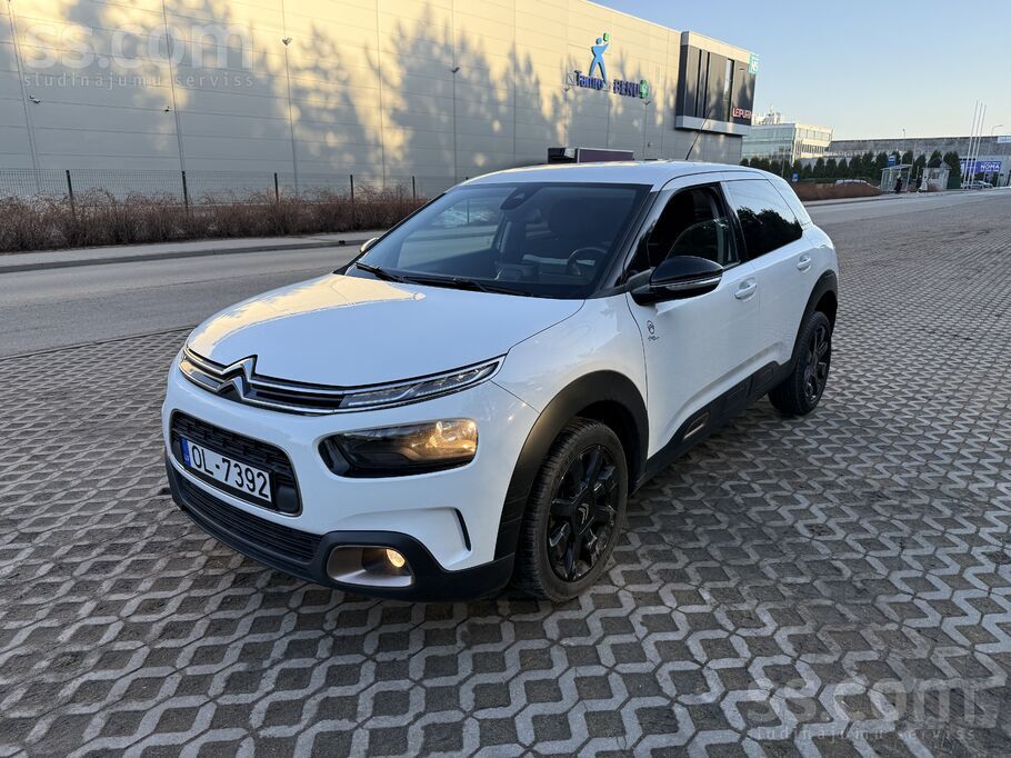 Pārdodam Citroen C4 Cactus.
Facelift modelis.
Pirmā reģ. : 06.2019.
Ļot
