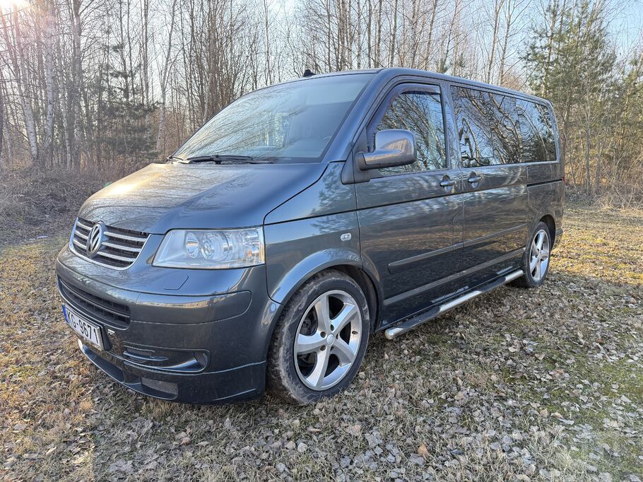 Volkswagen Pārdod multivanu. Vairāk zvanot.