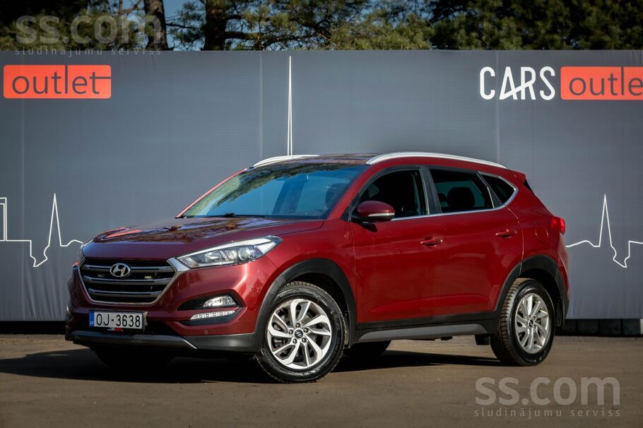 Hyundai Tucson ar 2.0 litru dīzeļdzinēju un automātisko transmisiju. 100 kW.