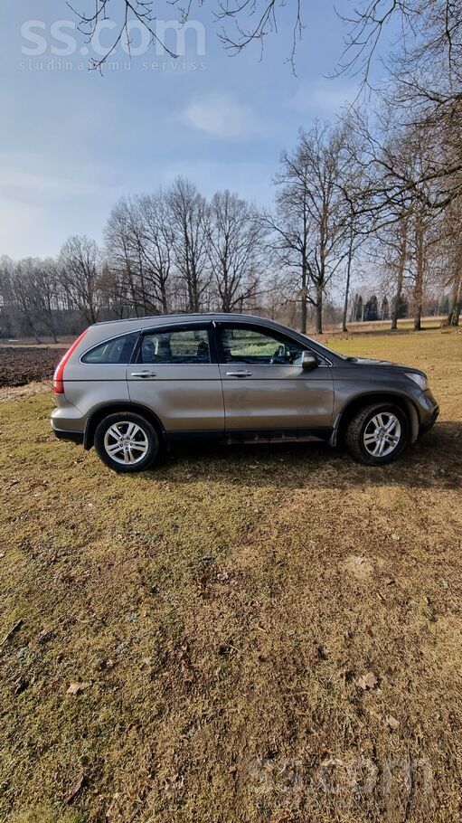 Honda Pārdodu Honda Crv 2.2 dizelis 103 kv. Automašīna l