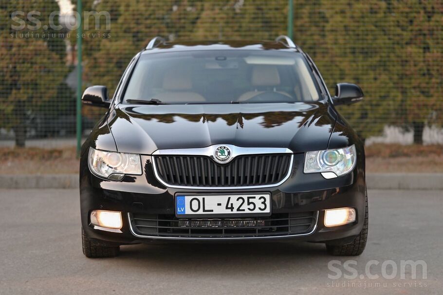 Skoda Skoda Superb 2.0D 125 kW, automāts, tikko ievests.