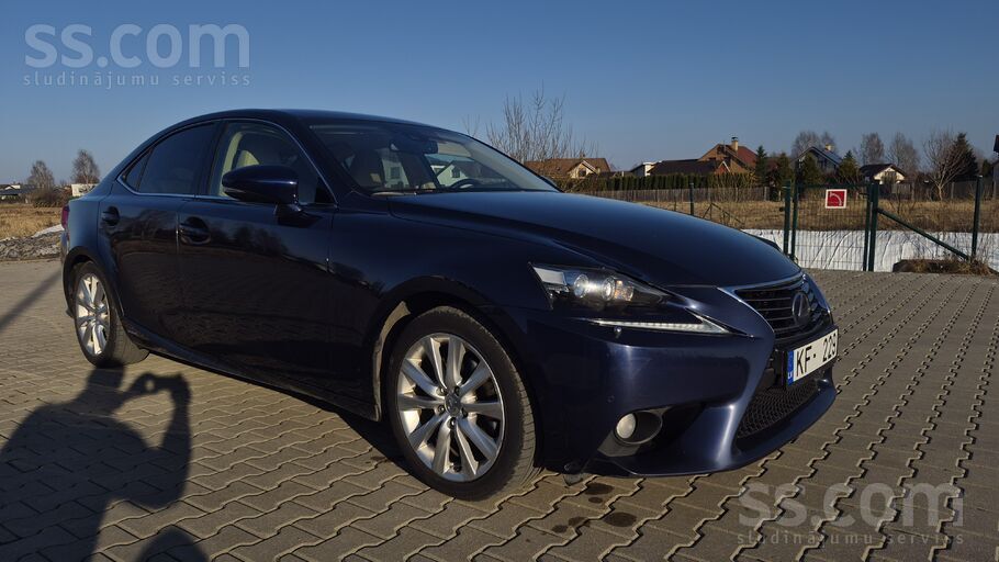 Pārdodu Lexus Is300H labā stāvoklī. Auto regulāri kopts, ir servisa vēsture.