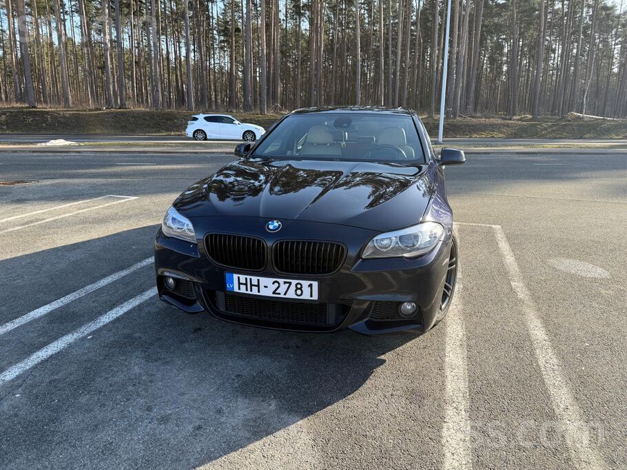 BMW Pārdodu BMW F10 525 ar oriģinālo M pakotni. Auto l