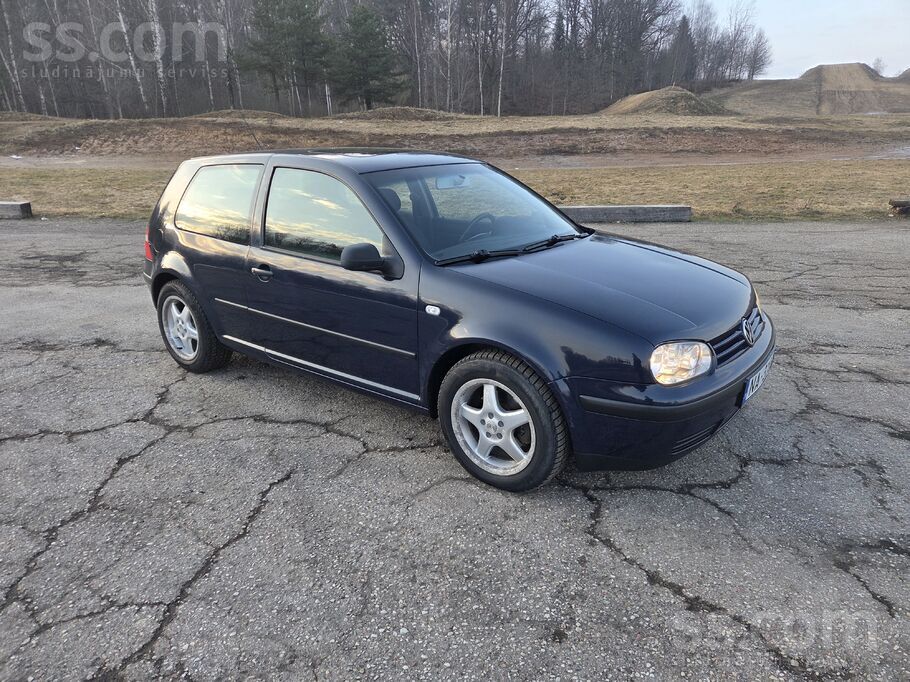 Volkswagen Pārdodu VW Golf 4 1.9 tdi (Pd) ar manuālo ātrumkār