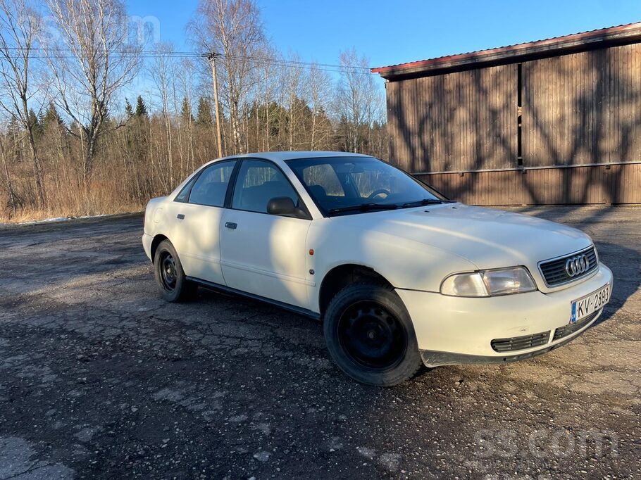 Audi Jauna TA 16.03.2027 sedies un brauc 1.6 bezins 74k