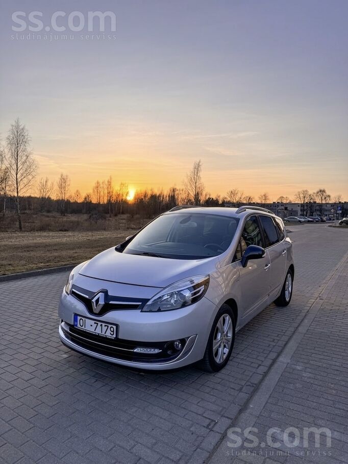 Renault Pārdod Tikko no Vācijas Grand Scenic Bose Edition 