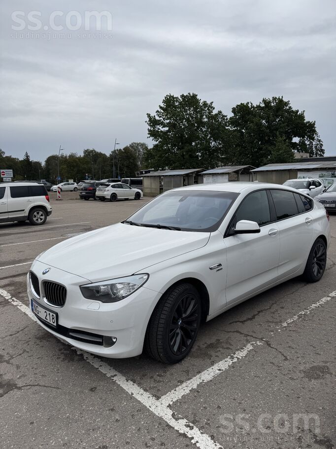 BMW Продается BMW 530Gt xDrive серии с надежным 3.0 ди