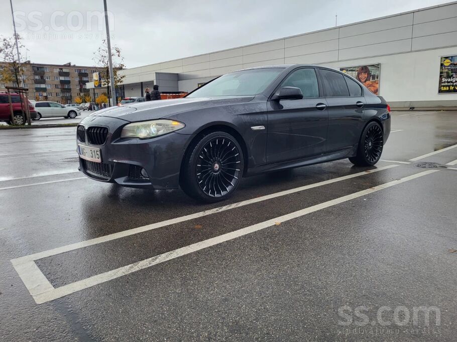 BMW Tiek pārdots kopts BMW 535 D, M paka. Nappa ādas s