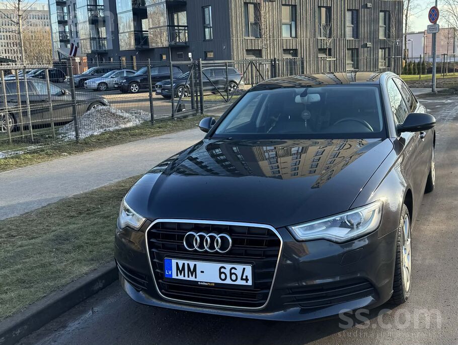 Продается Audi A6 2014 года

Продаю Audi A6, седан, бензиновый двигатель 2