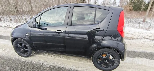 Opel Pārdodu mašīnu, kuru vairs neizmantoju. Auto tikko