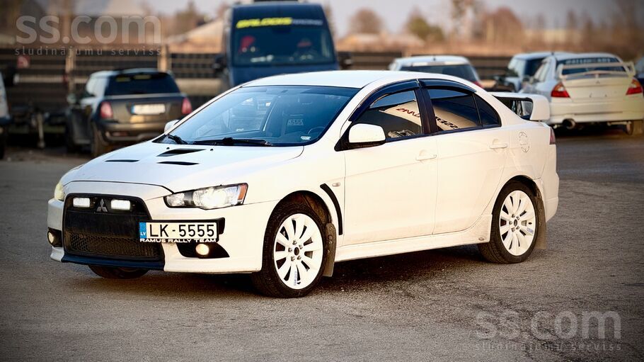 Pārdod Mitsubishi Lancer Ralliart 2.0 4B11 241zs. Mitsubishi Lancer Ralliart