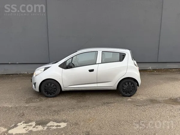 Uzticams, ekonomisks un praktisks auto vienlaikus. 2012.g Chevrolet Spark 1.