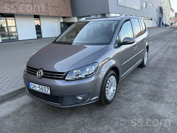Volkswagen Vācija. Auto Ir izcils gan tehniski, gan vizuāli. 