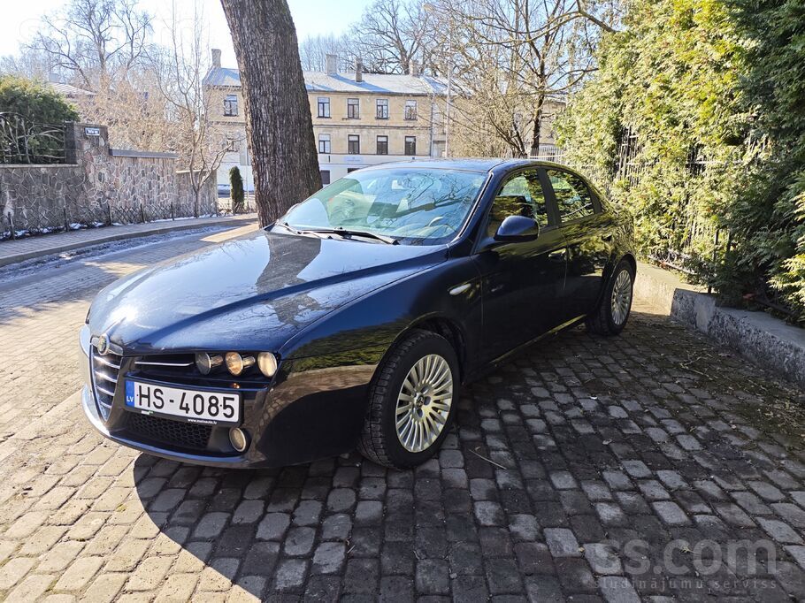 Alfa-romeo Pārdodu savu Alfa Romeo 159, 1.8 benzīns, 103kw (v