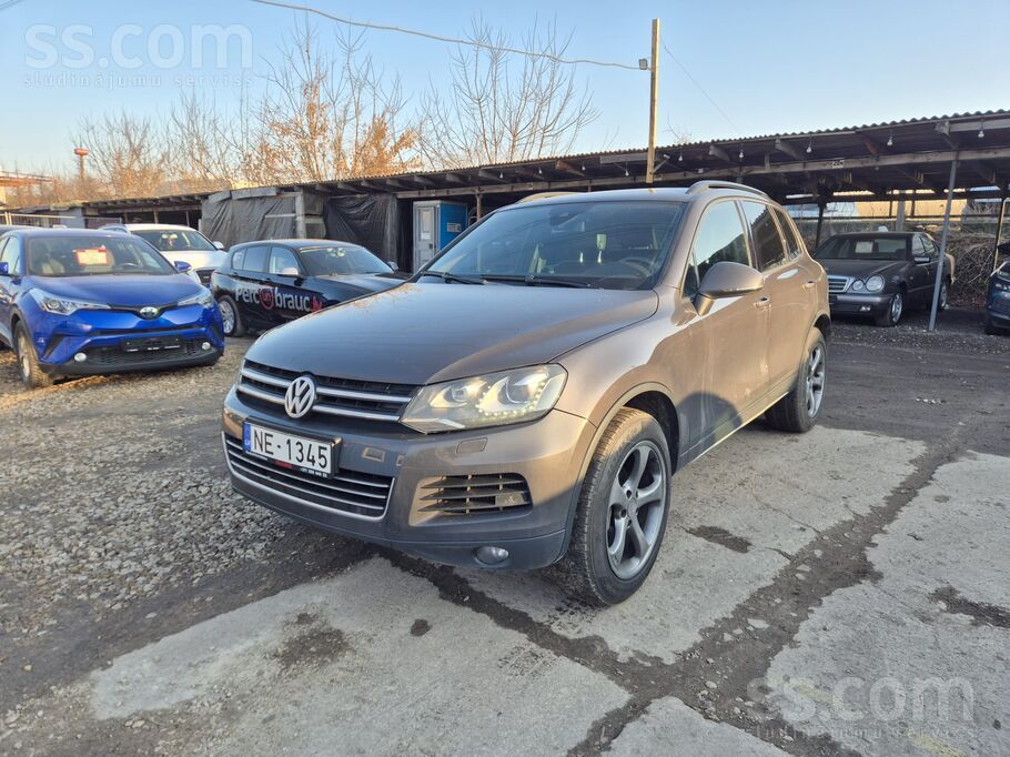 Volkswagen VW Touareg 3.0l dīzelis. 176kw
