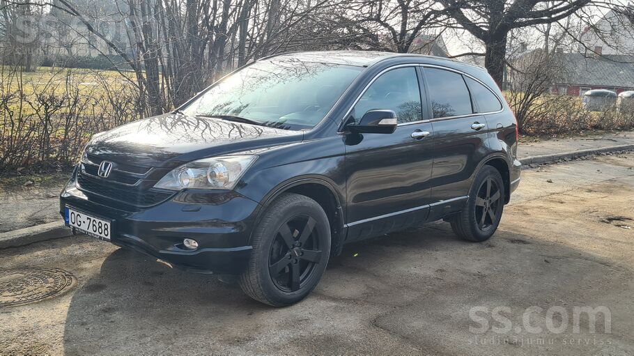 No Vācijas ievesta Honda Cr-V Executive, 2.2 I-Dtec Facelift, automāts, 4x4.