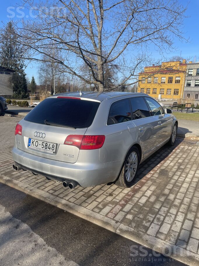 Audi Jauna T/a Quattro 171kw melns ādas salons