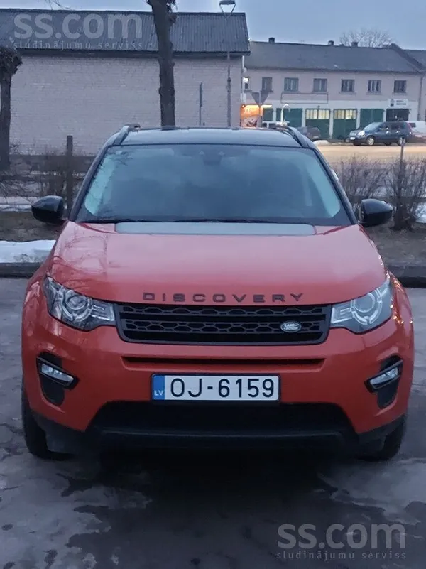 Land-rover Auto tikko no Itālijas, teicamā tehniskā un vizuāl