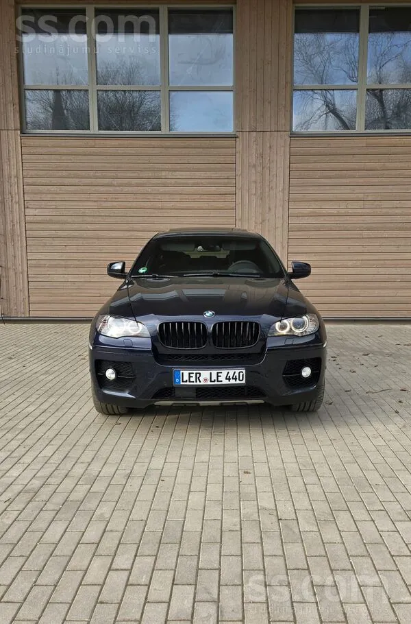 BMW BMW X6 Xdrive30D 3.0 litru dizeļdzinēju un automāt