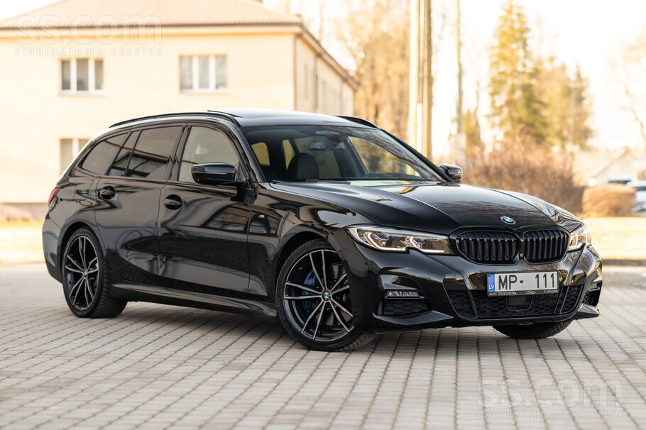 BMW BMW G21 320 D 140 KW M-Sport Package. 