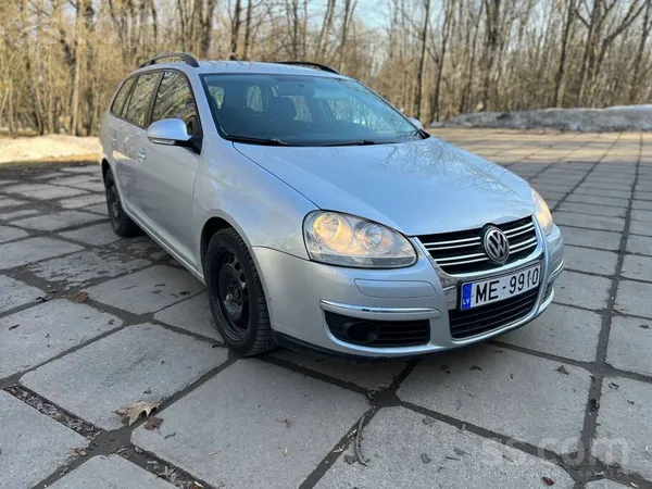 Volkswagen VW Golf 5 teicamā tehniskā stāvoklī. Ekonomisks 1.