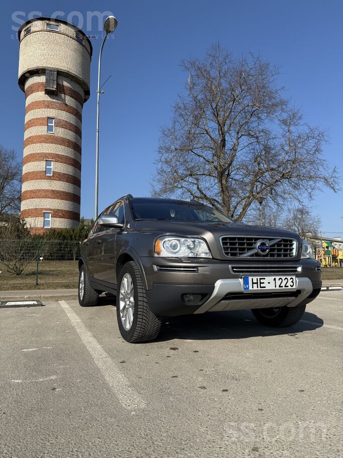 Volvo Владелец продаёт отличный автомобиль со свежим тех