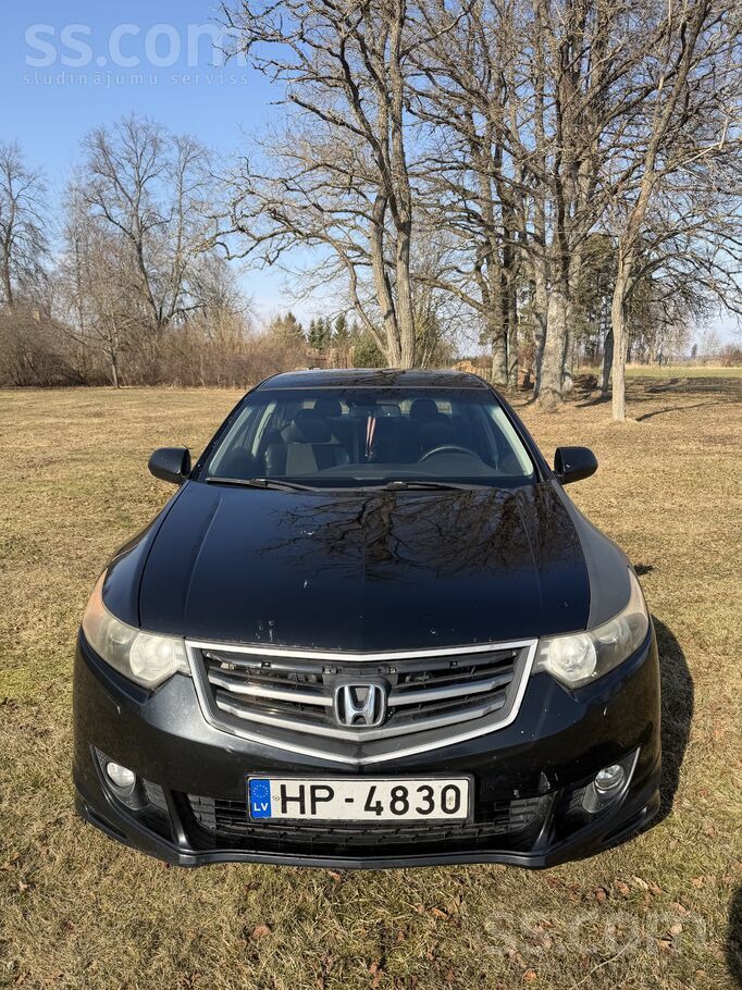 Pārdod Honda Accord Type S 2, 4L , benzīns/gāze , 2009 gada. Sīkāk pa telefo