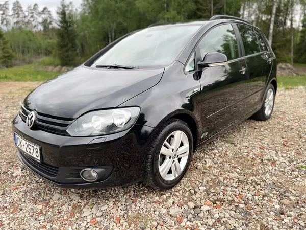 Volkswagen 5450€ Match Golf plus ar 1.6tdi 77kw motoru un man