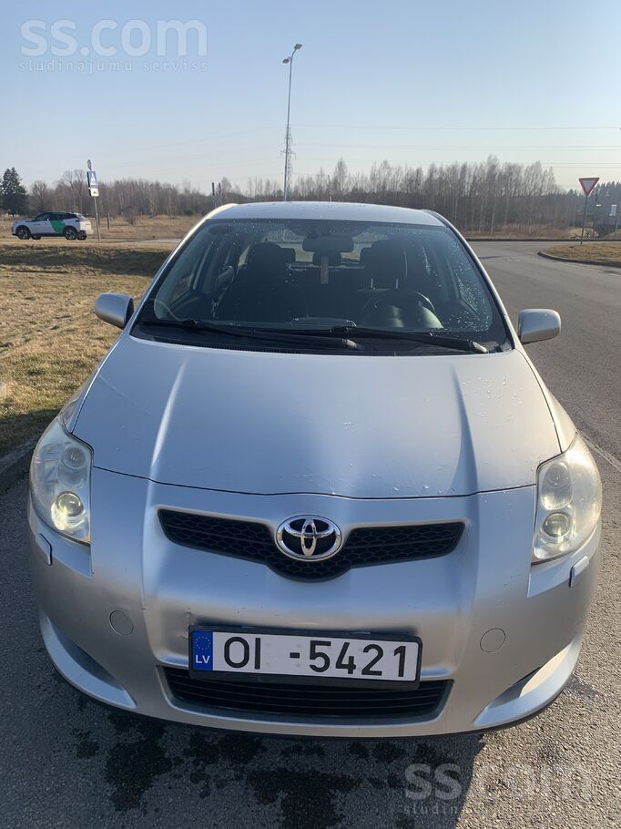 Toyota Pārdodu Toyota Auris 2007 gada