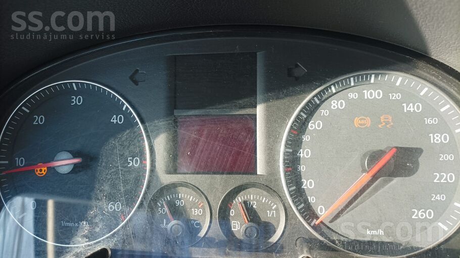 Pārdodu vw touran 1.9 tdi 2006gada, tehniskā apskate 06.2026 ceļa nodoklis p