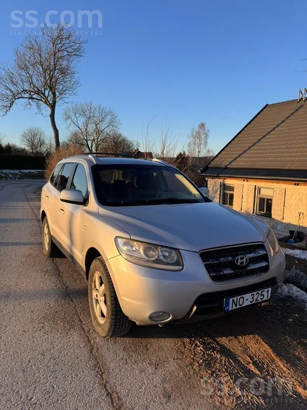 Hyundai Продаётся Hyundai Santa Fe 2007 года выпуска. Техо