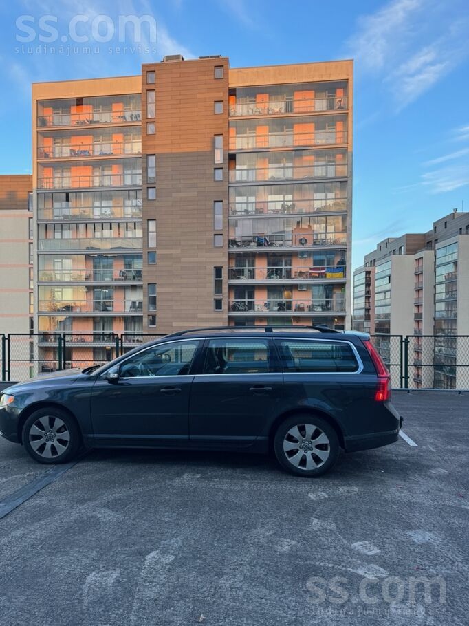 Volvo Pārdodu Volvo v70, 2010.g. 2.4 dīzelis, 129kw. Aut