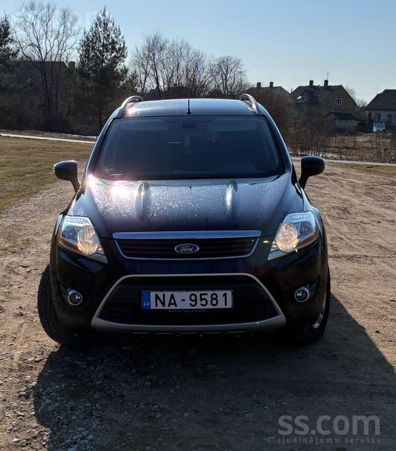 Pārdod Ford Kuga 2011 labā tehniskā un vizuālā stāvoklī. Ērts un uzticams ap