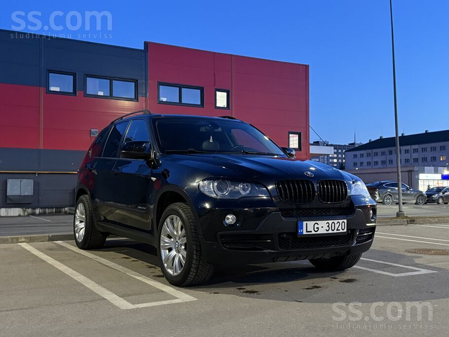 BMW Steidzami pārdod pēdējo īsto X5 E70 3.5d M57. Sēdi