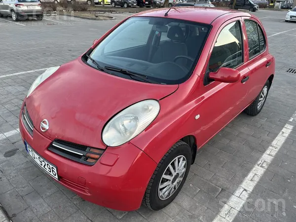 Nissan Продаётся экономичная машина Nissan Micra , идеаль