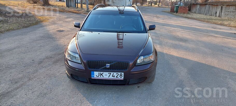 Volvo Pārdodas volvo v50 ar 1, 6ekanomisku dīzeļa motoru