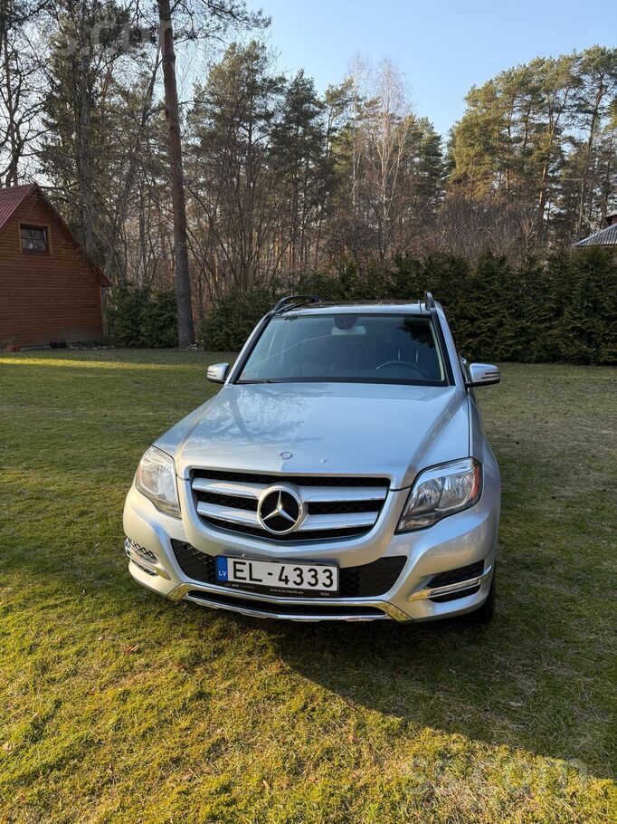 Īpašnieks pārdod labi uzturētu 2013.g Mercedes-Benz Glk 350 ar nobraukumu 11