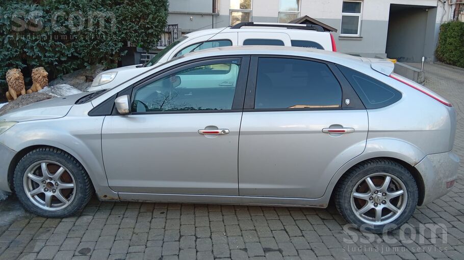 Дефект кробоки
дополнителная информация по номеру 27020456 - whats app