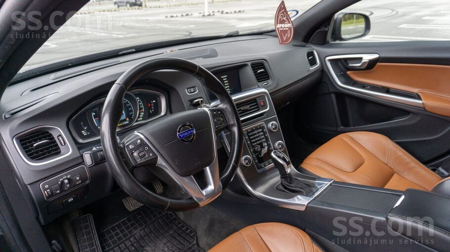 Volvo Volvo S60 Awd 2.4l dīzelis. 158kKw