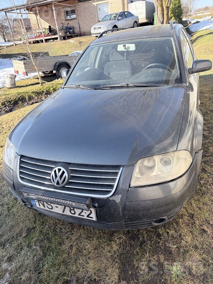 Volkswagen Kārba, motors labā stāvoklī, apakša cēla, nav sarū