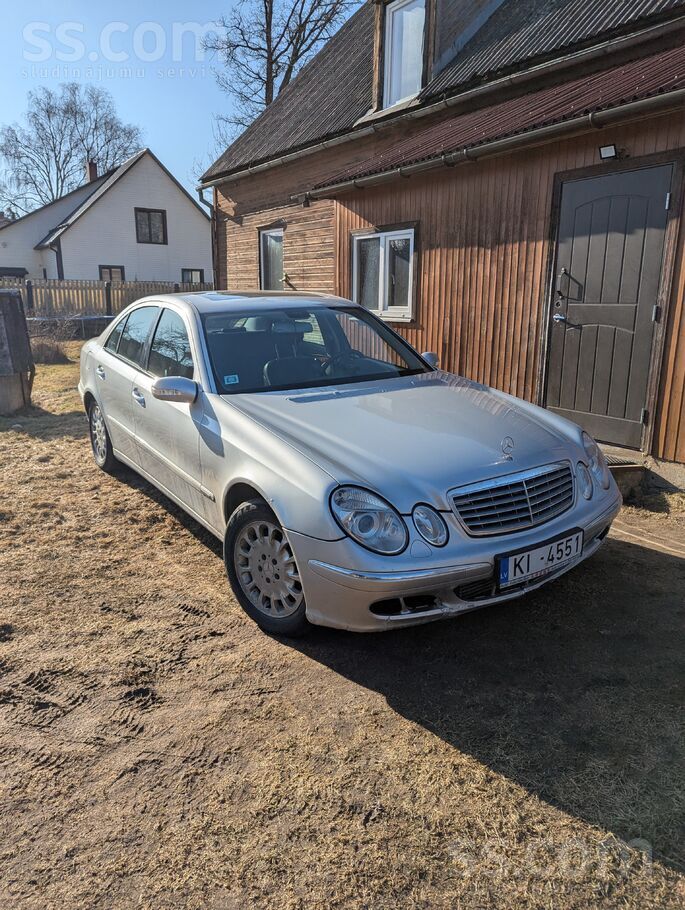 Tirgoju Mercedes E270. Vairāk informācija zvanot.