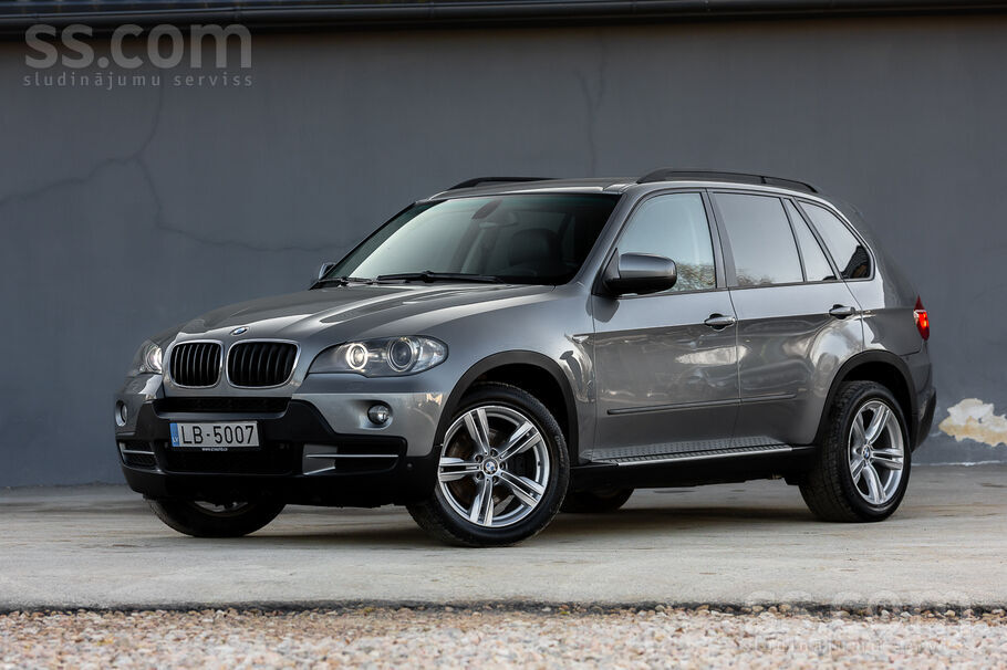 BMW Pārdodu BMW X5 e70 ar 3.0 173kw dīzeļa dzinēju un 