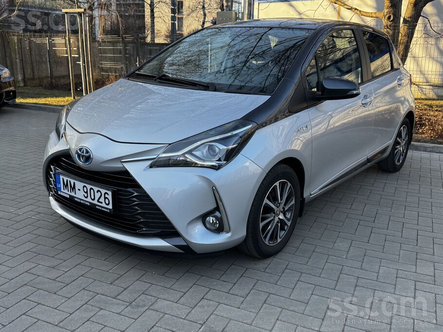 Toyota Авто куплен новым в Латвии. 1 владелец. Кузов без 
