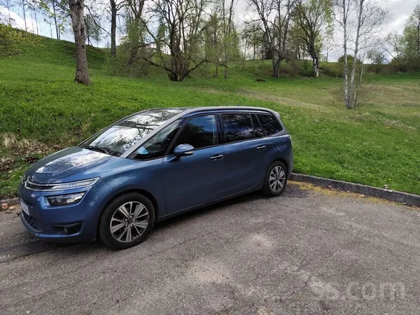 Citroen Продается Citroen Grand Picasso 2.0 Blue Hdi в хор