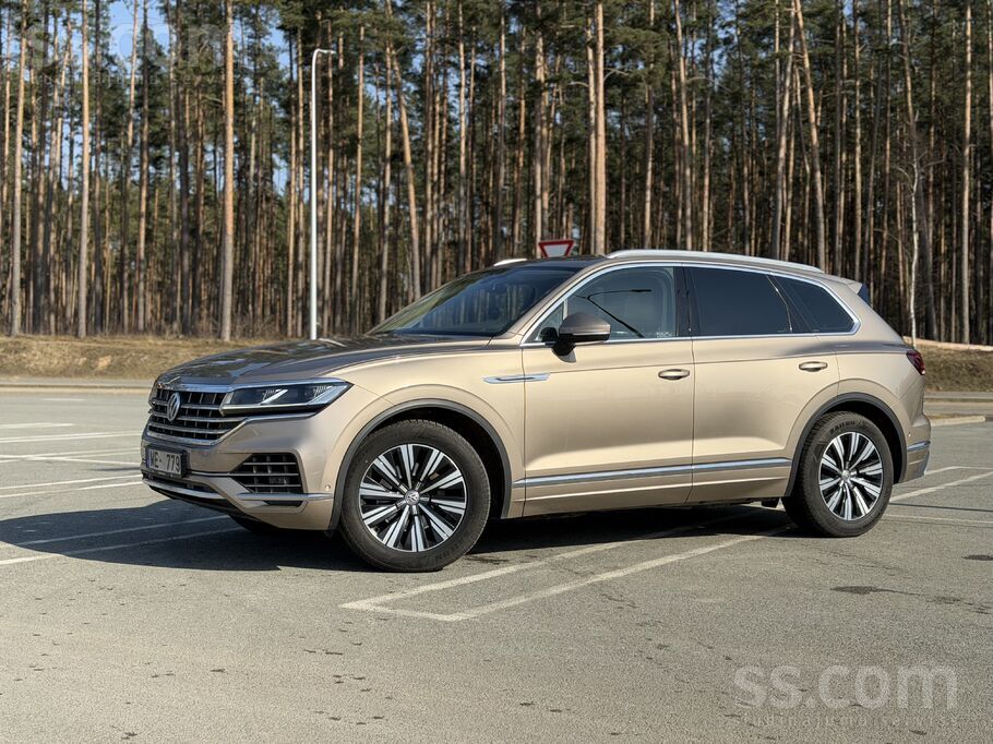 Volkswagen VW Touareg 3.0D 2019 ļoti labā tehniskā un vizuālā