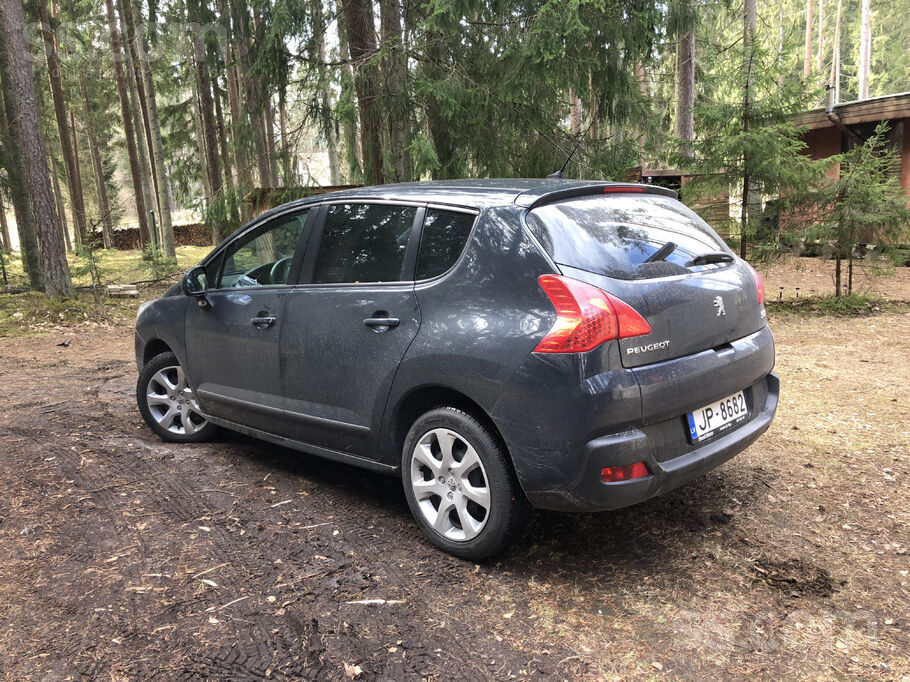 Peugeot Pārdodu savu mīļoto automašīnu, kas man kalpo daud