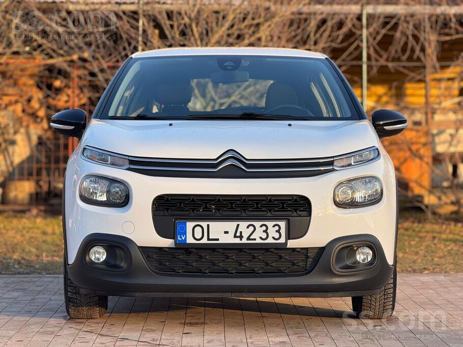 Pārdodu 2020. gada Citroen C 3 ar mazu oriģinālu nobraukumu(85 000), ideālā