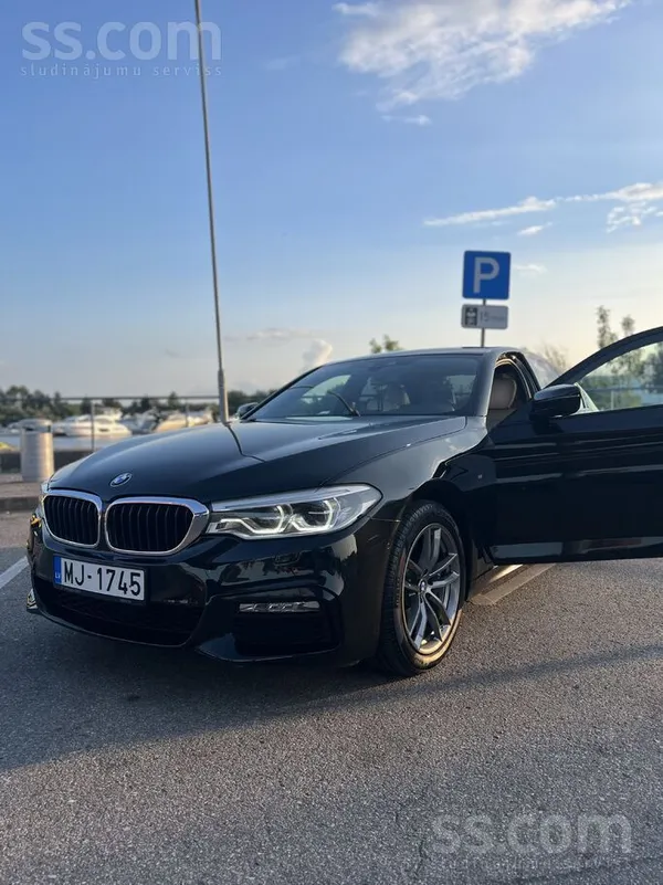 BMW Pārdodu labi koptu un uzturētu automašīnu. Auto vi