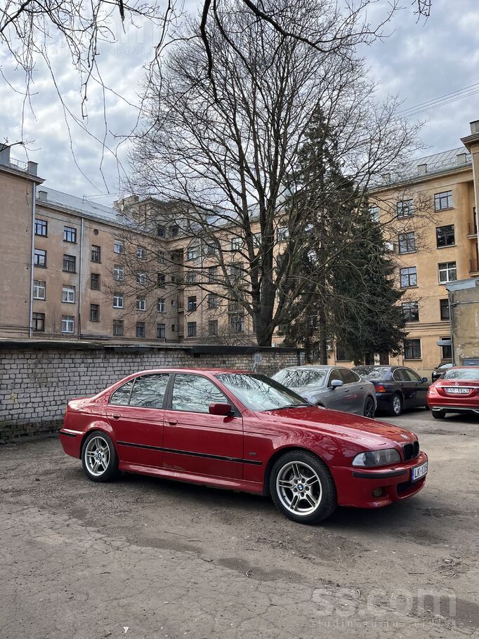 Pārdodu retu Imola Rot 2 E39 ar M-pack, M52B25 un automātisko ātrumkārbu.