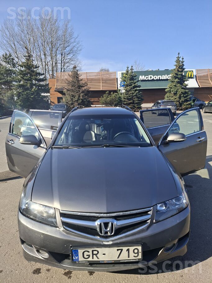 Honda Accord Tourer 2007.g. 2.0 benzīns/gāze, 114kW, 155 z/s. Premium Sound